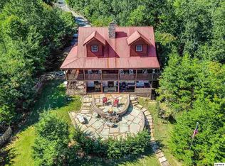 536 Pinnacle Vista Rd, Gatlinburg, TN 37738