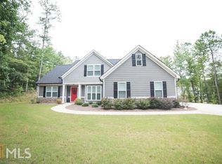 62 Backwater Cove Ct, Newnan, GA 30263