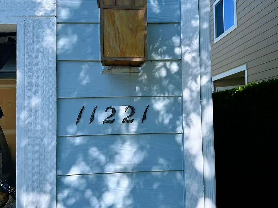 1st image of 11221 71st Avenue Ct E