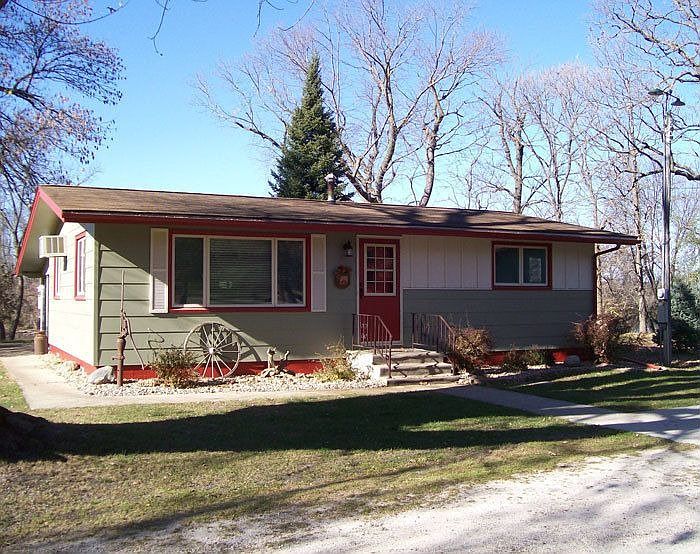 1st image of 2207 160th St