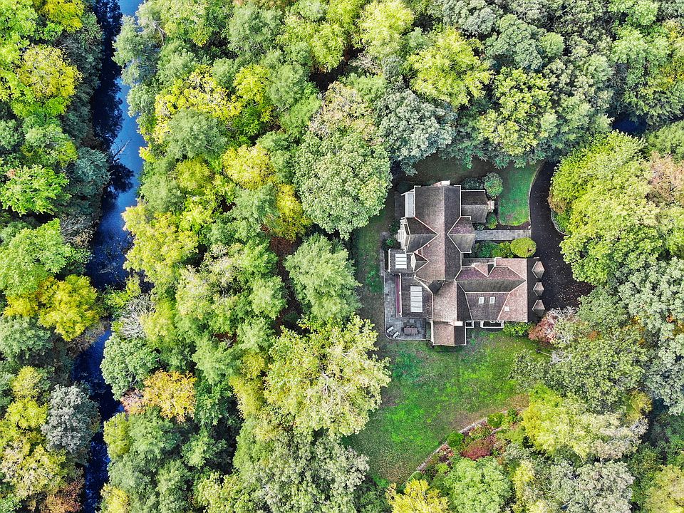 45 Hemlock Ridge