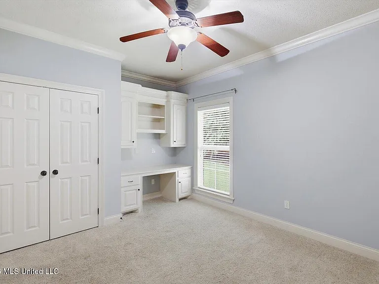 143 Sonnett Cir — Photo 37