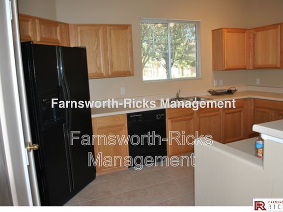 4th image of 1575 S Jacana Ln