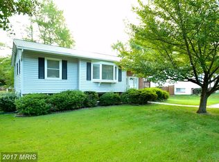 8817 Benham St, Lorton, VA 22079