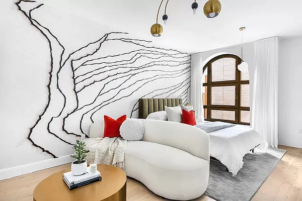 Rented by City Connections Realty | media 26