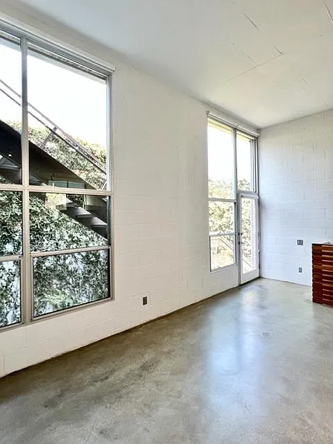 2 bed, 1442 sqft, $4,950 — Photo 3