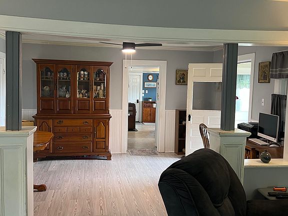 4th image of 4 Trudeau Rd
