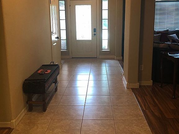 2nd image of 3905 SW Staverton Dr