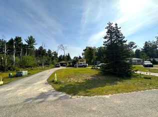 110 Arrowood Dr, Prudenville, MI 48651