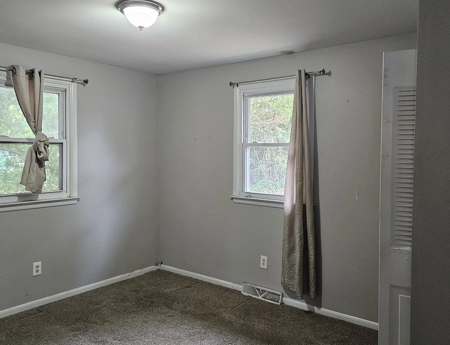 3 bed, 1008 sqft, $2,350 — Photo 3