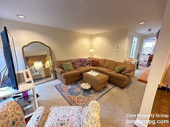 3rd image of 48 Phillips St APT 1
