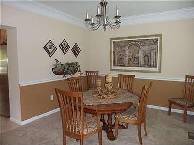 5th image of 6385 Mueller Lakes Ln