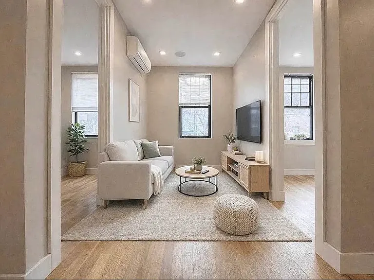 97 Clay St #6 — Photo 1