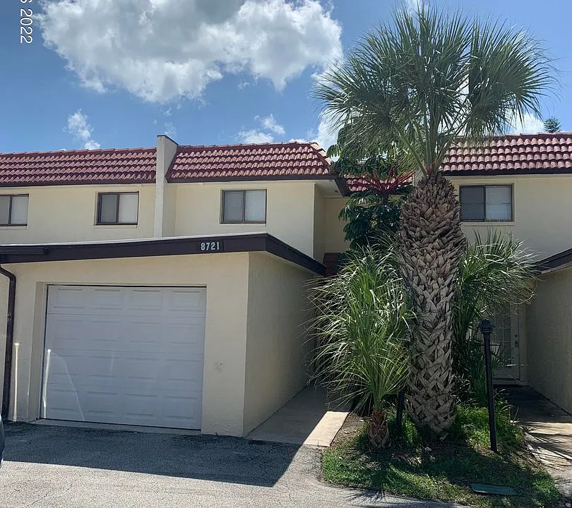 8721 Lantana Ct