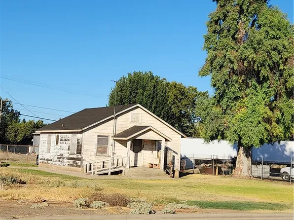 3977 S Santa Fe Ave, Le Grand, CA 95333