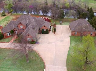2278 Twin Creek Ln, Newcastle, OK 73065