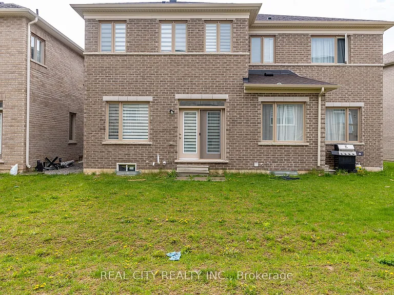 11 Hager Creek Ter — Photo 45