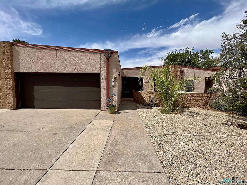 1st image of 1918 Villa Dr