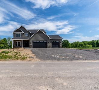 3515 Tall Tree Ln, Baldwinsville, NY, 13027