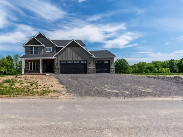 3515 Tall Tree Ln, Baldwinsville, NY 13027