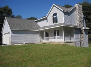 10900 Debbie Dr, Greenville, MI 48838