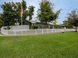 215 SE 2nd St, Dania Beach, FL 33004