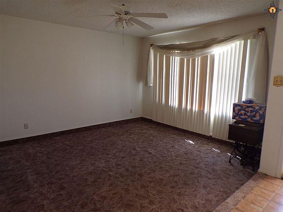 2nd image of 2204 Briscoe Ave
