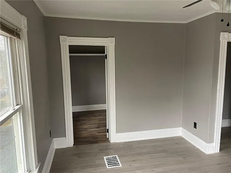 311 Linden St #1 — Photo 9