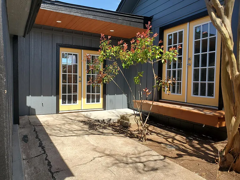 3927 N Barnes Ave — Photo 9