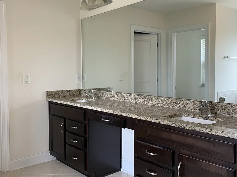 2030 Kemp Rd — Photo 16