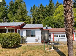 54345 Frontage Rd, Myrtle Point, OR 97458