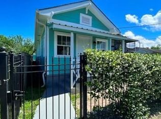 819 Gordon St #A, New Orleans, LA 70117