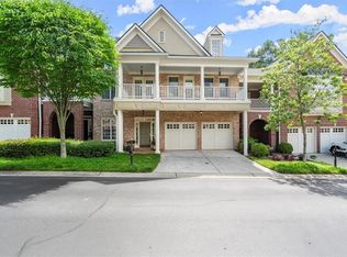 1233 Village Terrace Ct, Atlanta, GA 30338