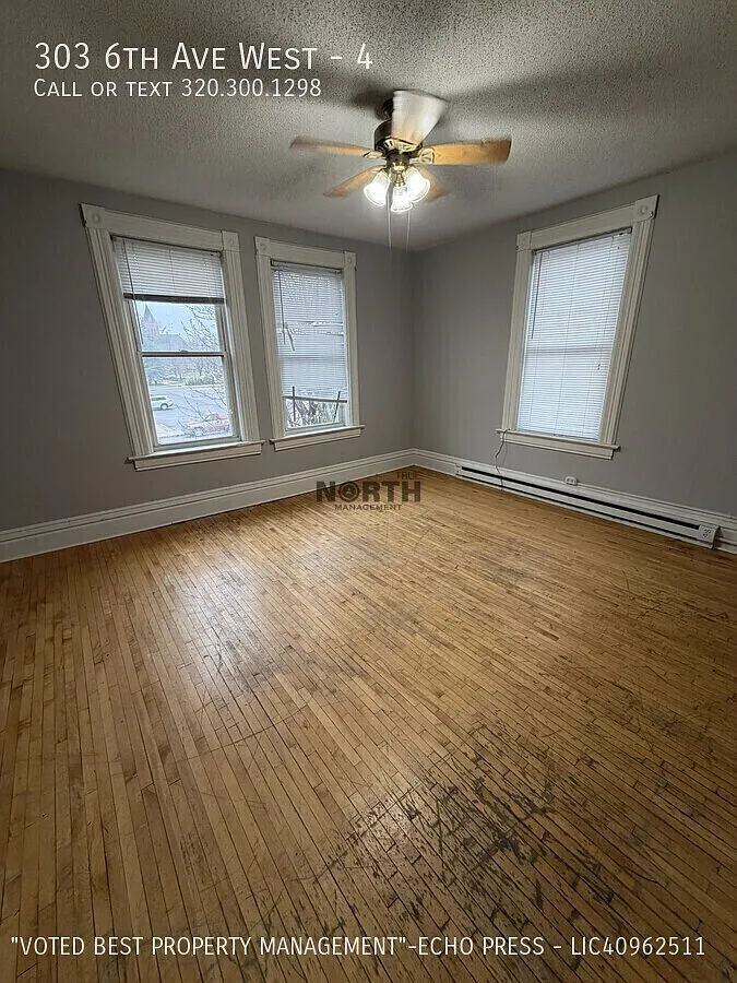 Building Photo - 303 6th Ave W #4