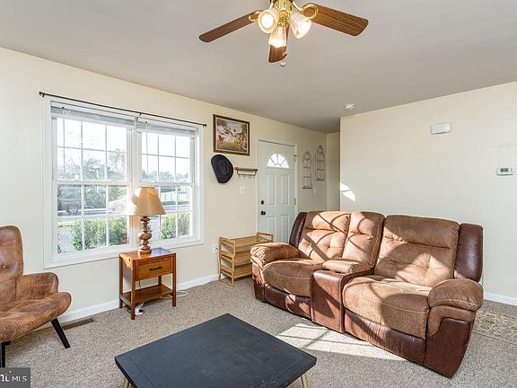 2nd image of 108 Kadies Ln