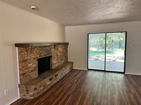 5th image of 2108 Lejuan Ct