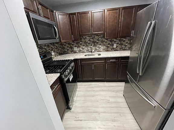 2nd image of 713 E 27th St #1