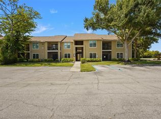 4057 Crockers Lake Blvd #17, Sarasota, FL 34238