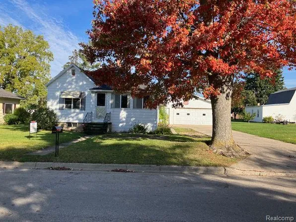 2133 Union St, Ubly, MI 48475