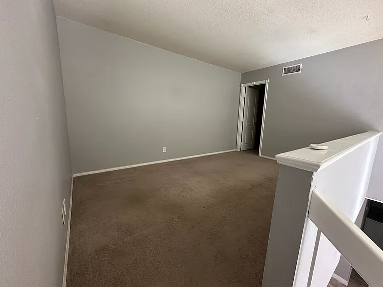 24401 Avenida De Los Ninos — Photo 14