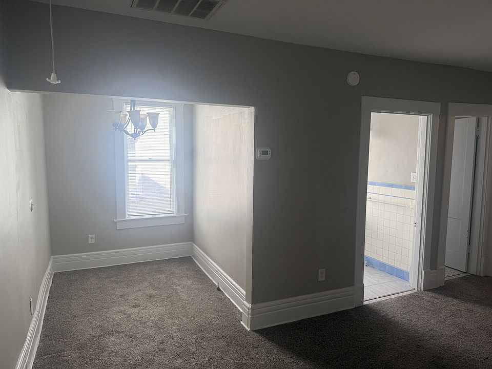 Dining nook