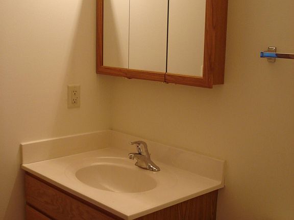 5th image of 3520 E Squire Ave APT 203