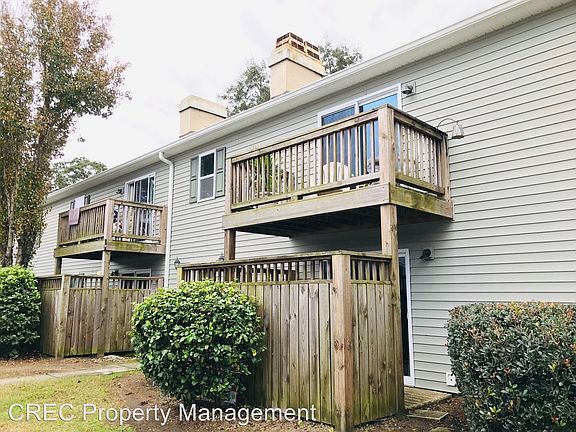 2nd image of 1402 Camp Rd APT 2C