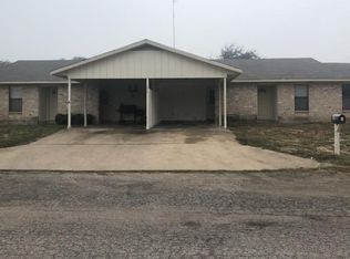 1009 Wilshire St UNIT B, Pleasanton, TX 78064