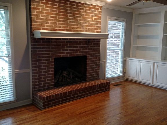 3rd image of 5407 Woodbridge Dr