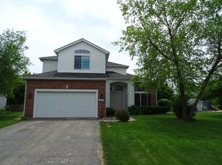 1120 Heavens Gate, Lake In The Hills, IL 60156