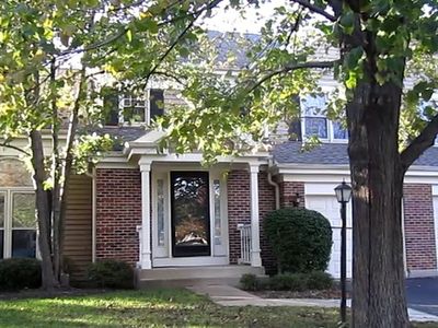 1954 N Charter Point Dr #1954, Arlington Heights, IL, 60004