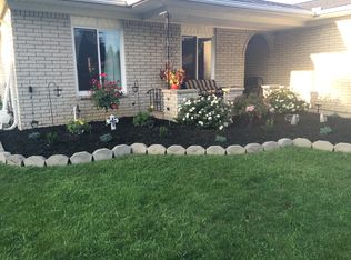 2237 Purcell Dr, Sterling Heights, MI 48310