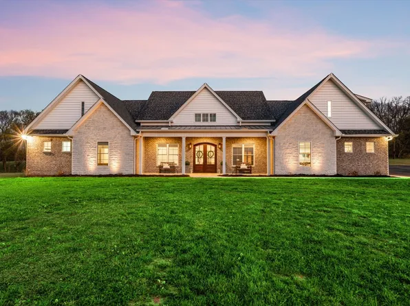 4057 Calista Rd, Cross Plains, TN 37049