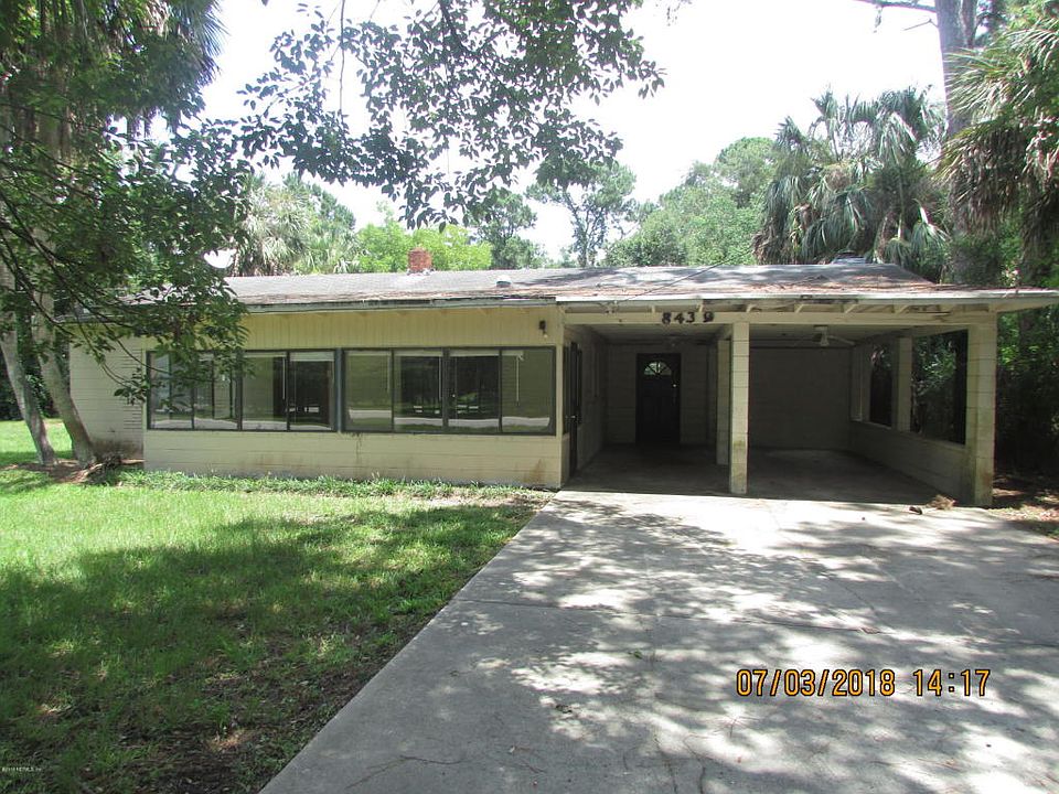 1st image of 8439 Barcelona Ave